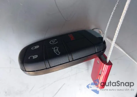 2019 Dodge Challenger R/T Scat Pack z USA, uszkodzony, nr VIN 2C3CDZFJ3KH724029